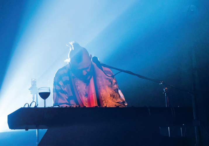 Fortuna Ehrenfeld | Solo am Klavier